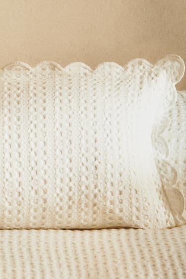 HOUSSE DE COUSSIN ENFANT ONDULÉE - Crème de Zara - Image 6