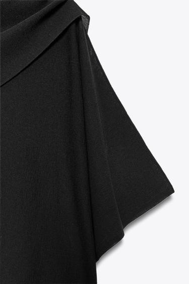 TOP CAPA PUNTO LISO - Negro de Zara
