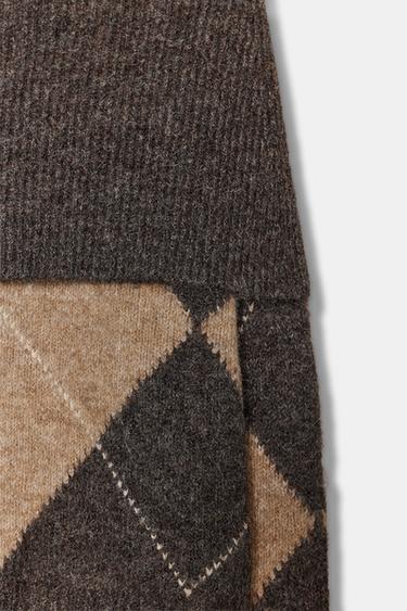 PULL EN MAILLE BUSTIER LOSANGES - Gris / Beige de Zara - Image 7