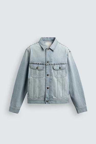 Zara RELAXED FIT DENIM JACKET WITH METAL STUDS - Light blue