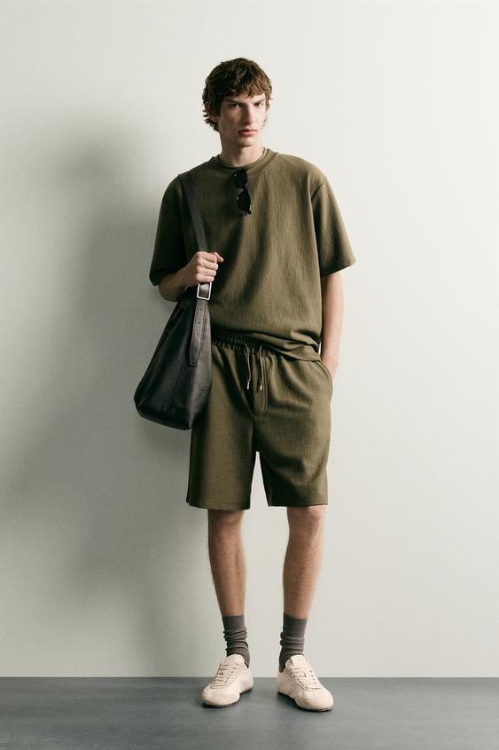 TEXTURED JOGGER BERMUDA SHORTS - Khaki by Zara - Image 0