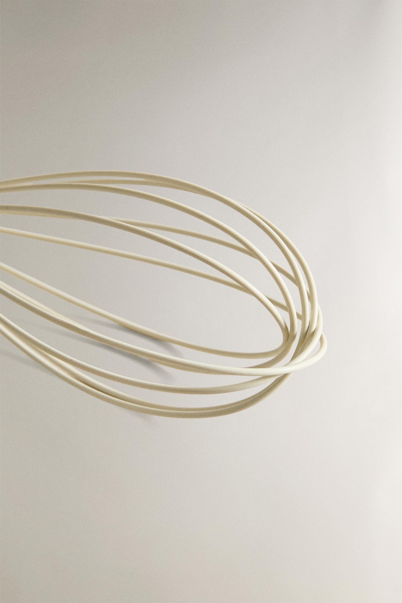 SILICONE WHISK — Cream