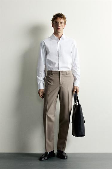 PANTALÓN REGULAR FIT CON LANA - Khaki de Zara - Imagen 0