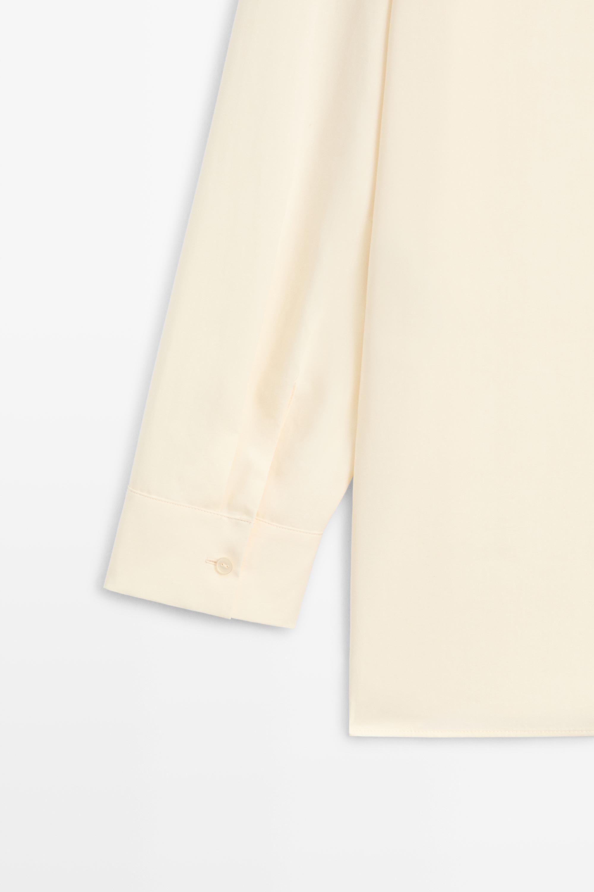 Flowing stand collar shirt