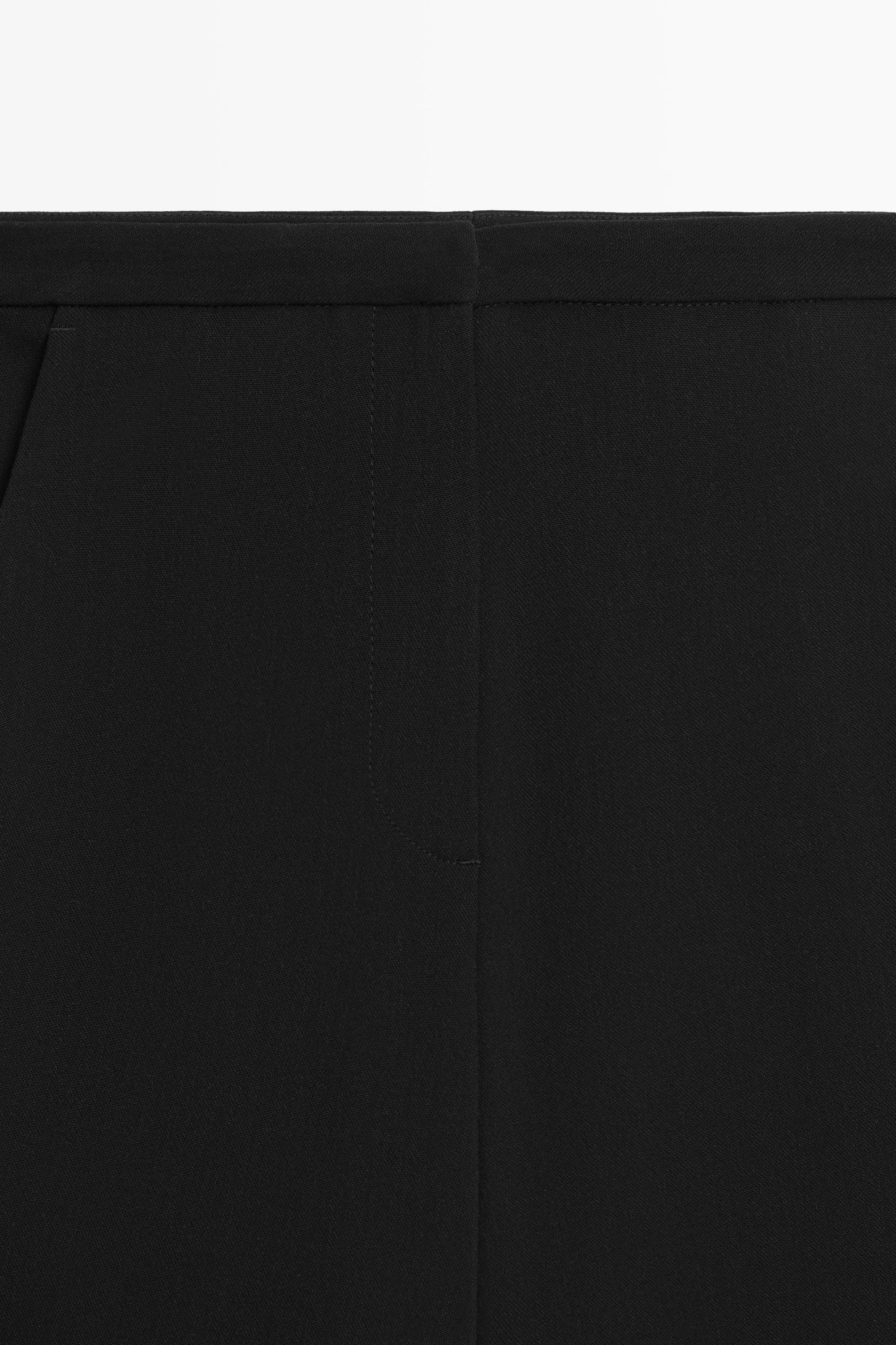 Pantalon capri à revers