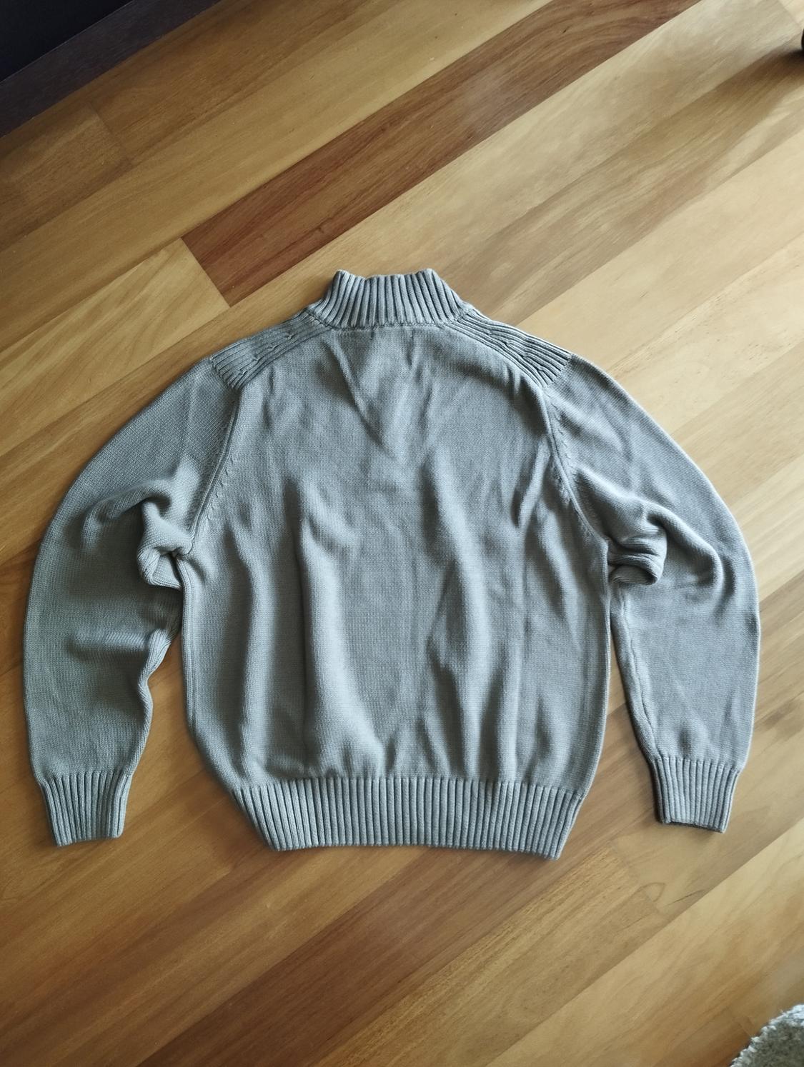 HIGH NECK QUARTER-ZIP SWEATER - Image 2