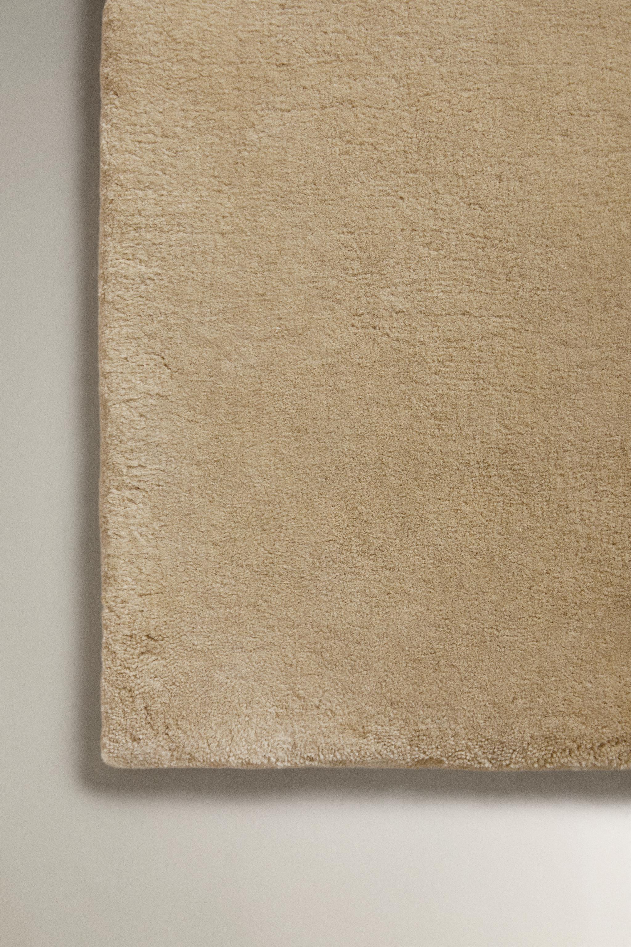 WOOL CASHMERE AREA RUG — Beige