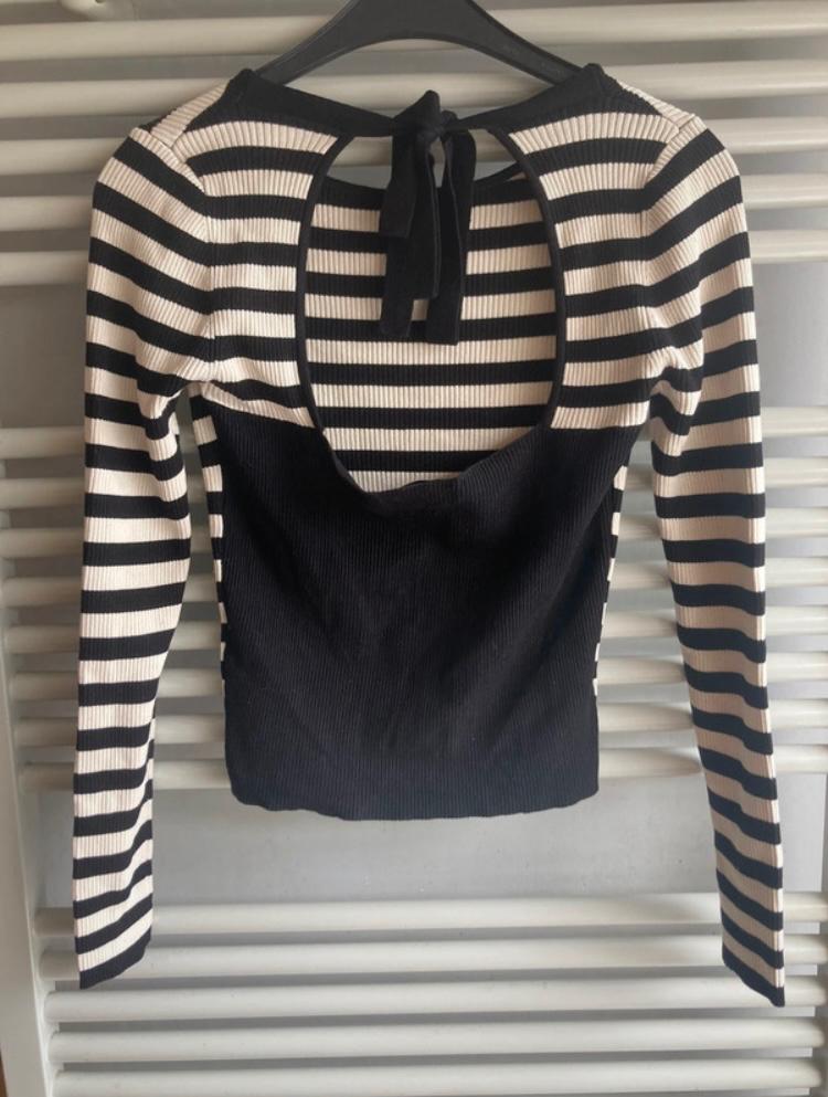 TOP WITH OPEN BACK - Image 2