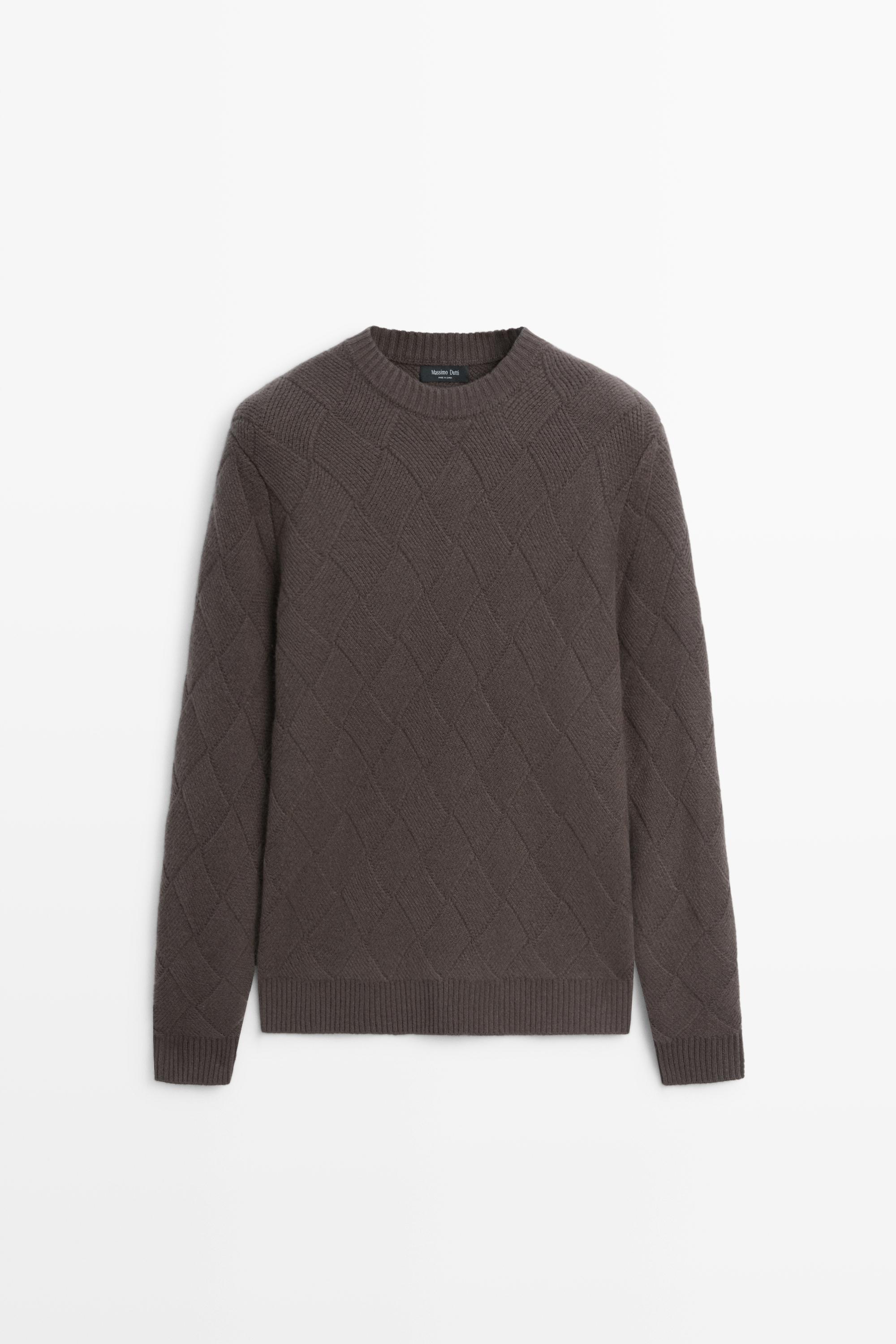 Wool blend knit sweater with diamond texture