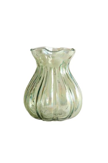 WAVY GLASS VASE - Green by Zara