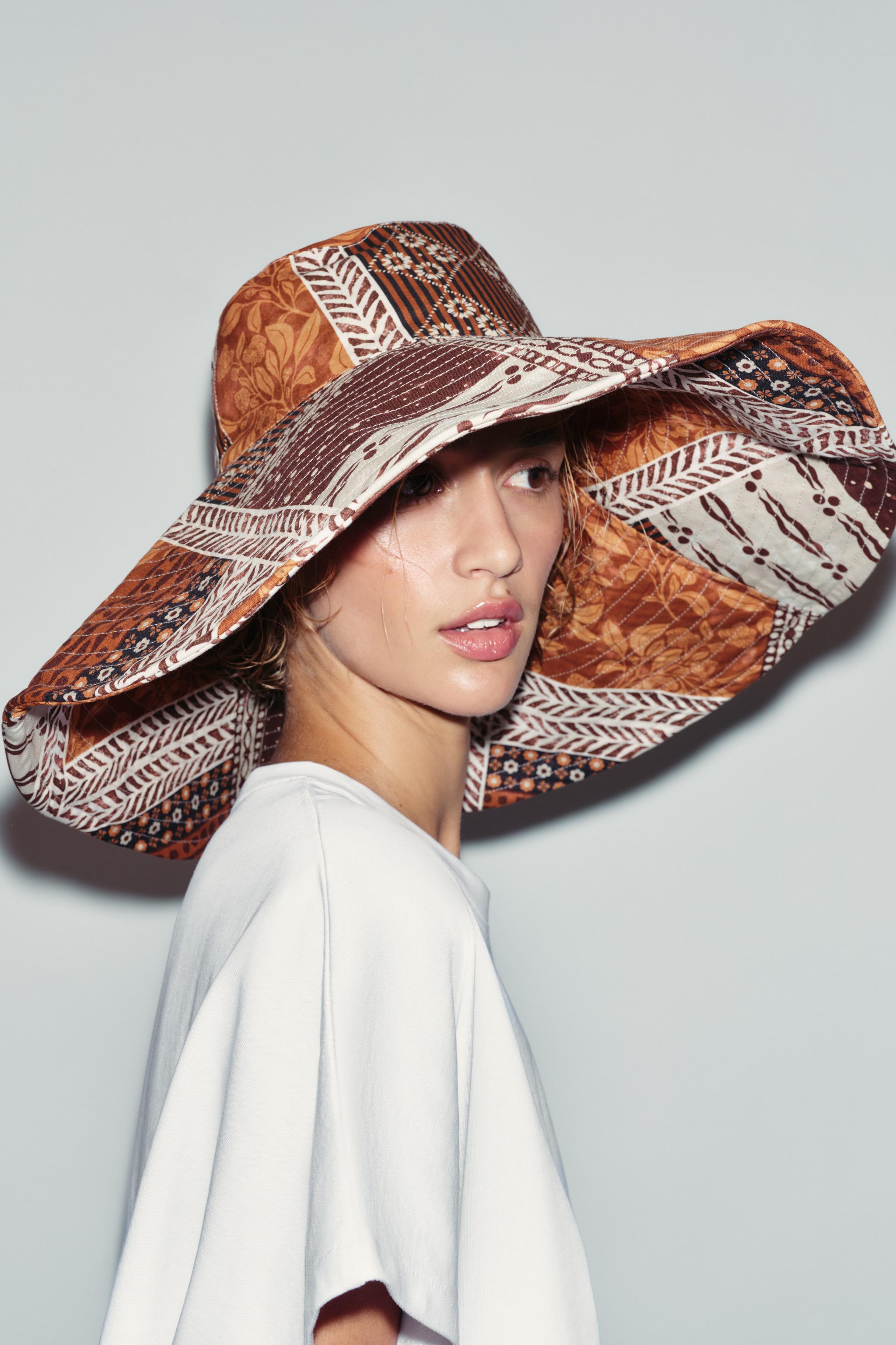 BONNET IMPRIMÉ PATCHWORK