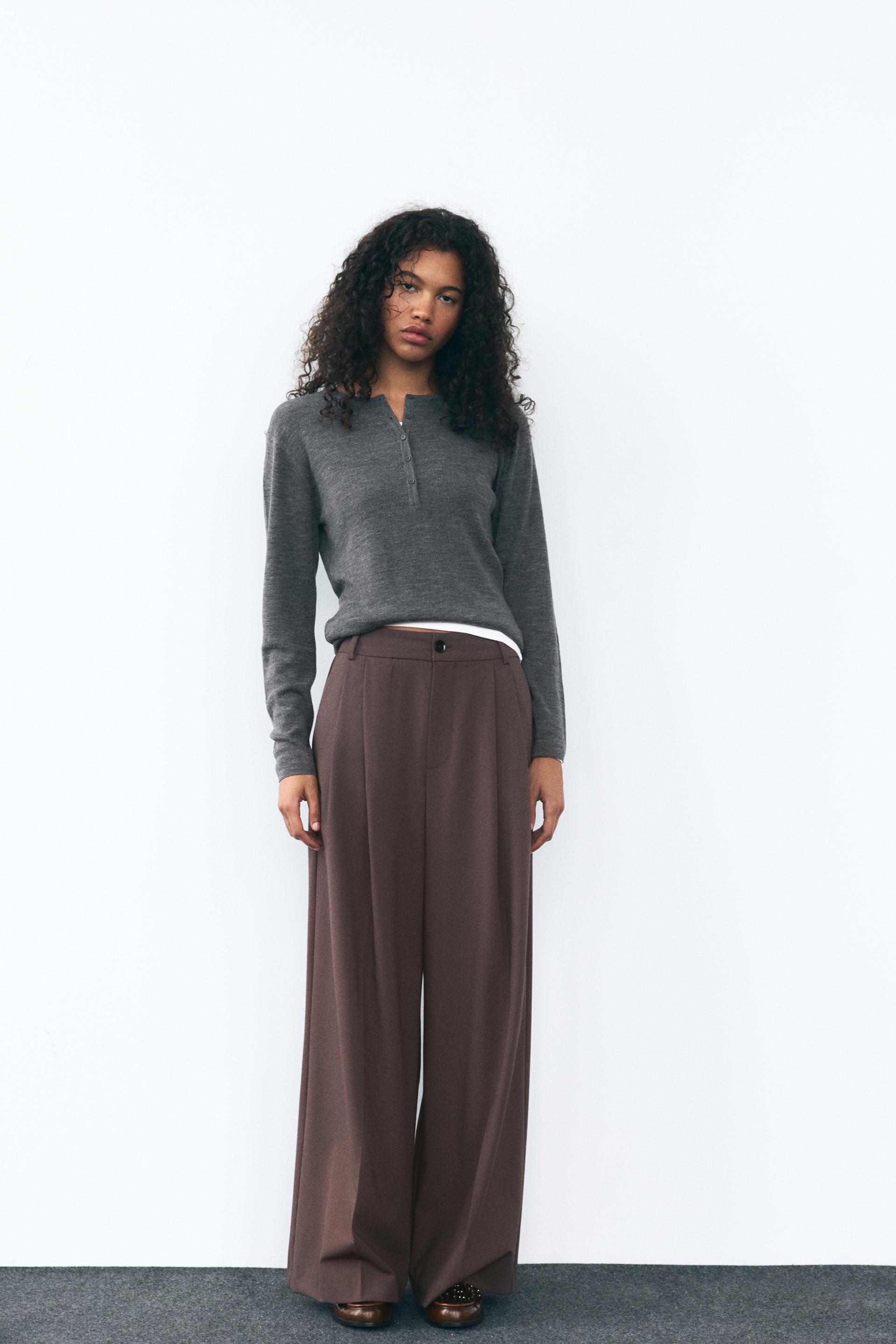 TROUSERSWITHDOUBLEPLEAT