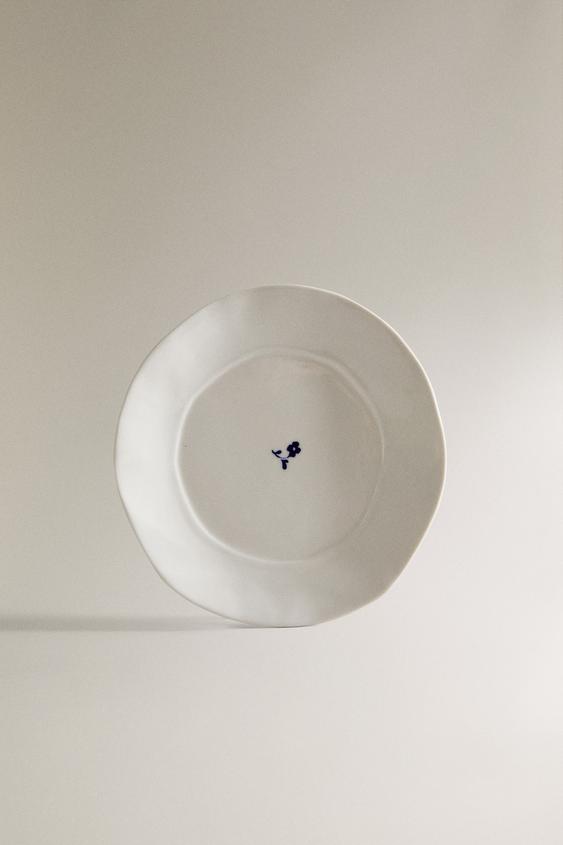 PRATO DE SOBREMESA DE PORCELANA FLORAL - Branco / Azul-marinho da Zara - Imagem 0
