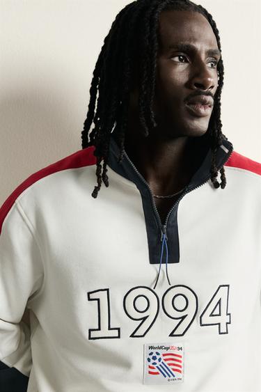 USA 94 FIFA WORLD CUP™ FIFA CLASSICS QUARTER-ZIP SWEATSHIRT - Oyster-white by Zara