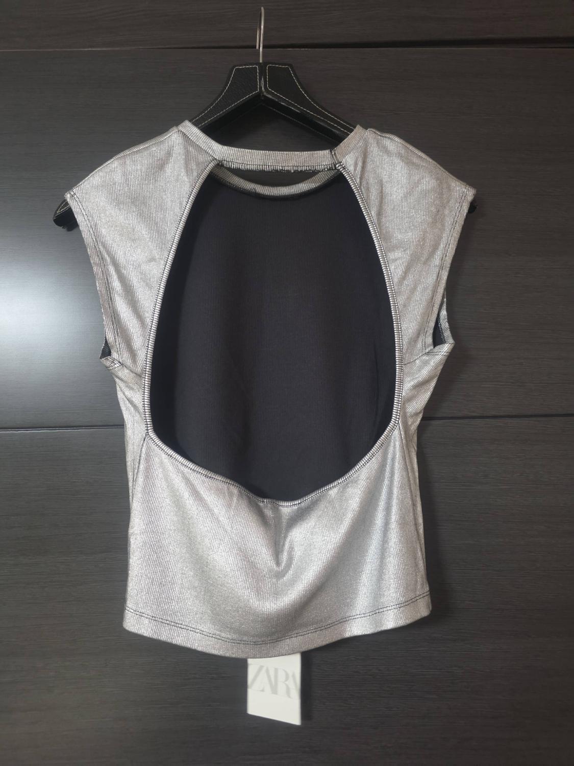 PLAIN METALLIC THREAD KNIT TOP - Image 2