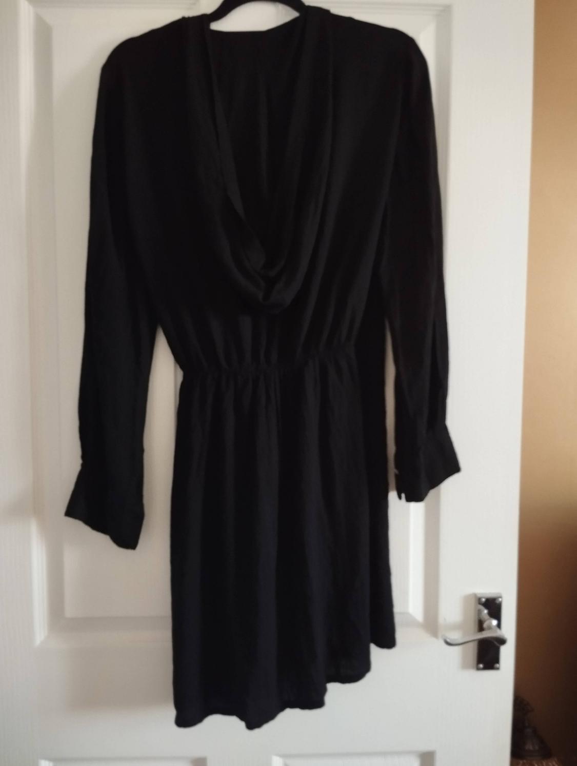TEXTURED DRESS WITH HOOD - Image 4