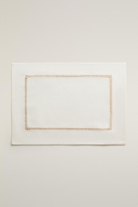 PLACEMAT WITH CONTRAST TOPSTITCHING - Ecru by Zara - Image 0