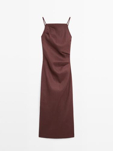 Vestido midi tirantes con lino stretch - Chocolate de Zara