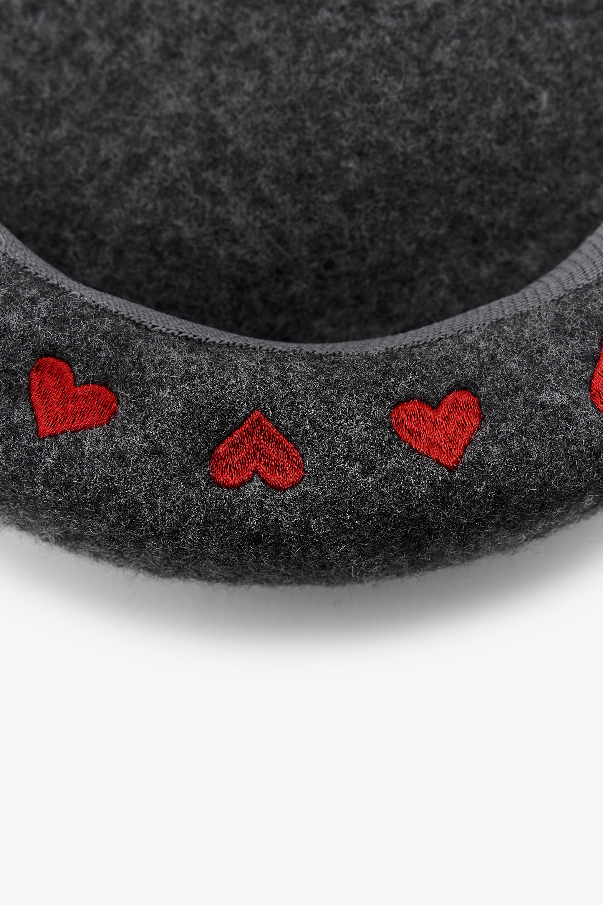 100% WOOL HEARTS BERET