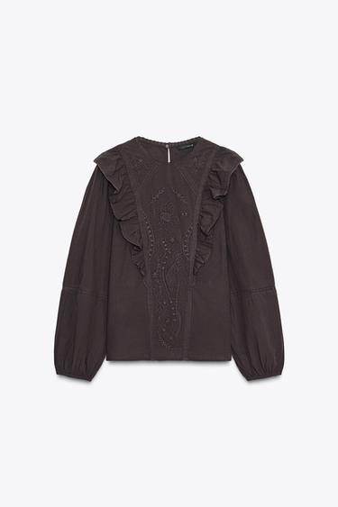 BLUSA BORDADO FLORES - Marrón de Zara