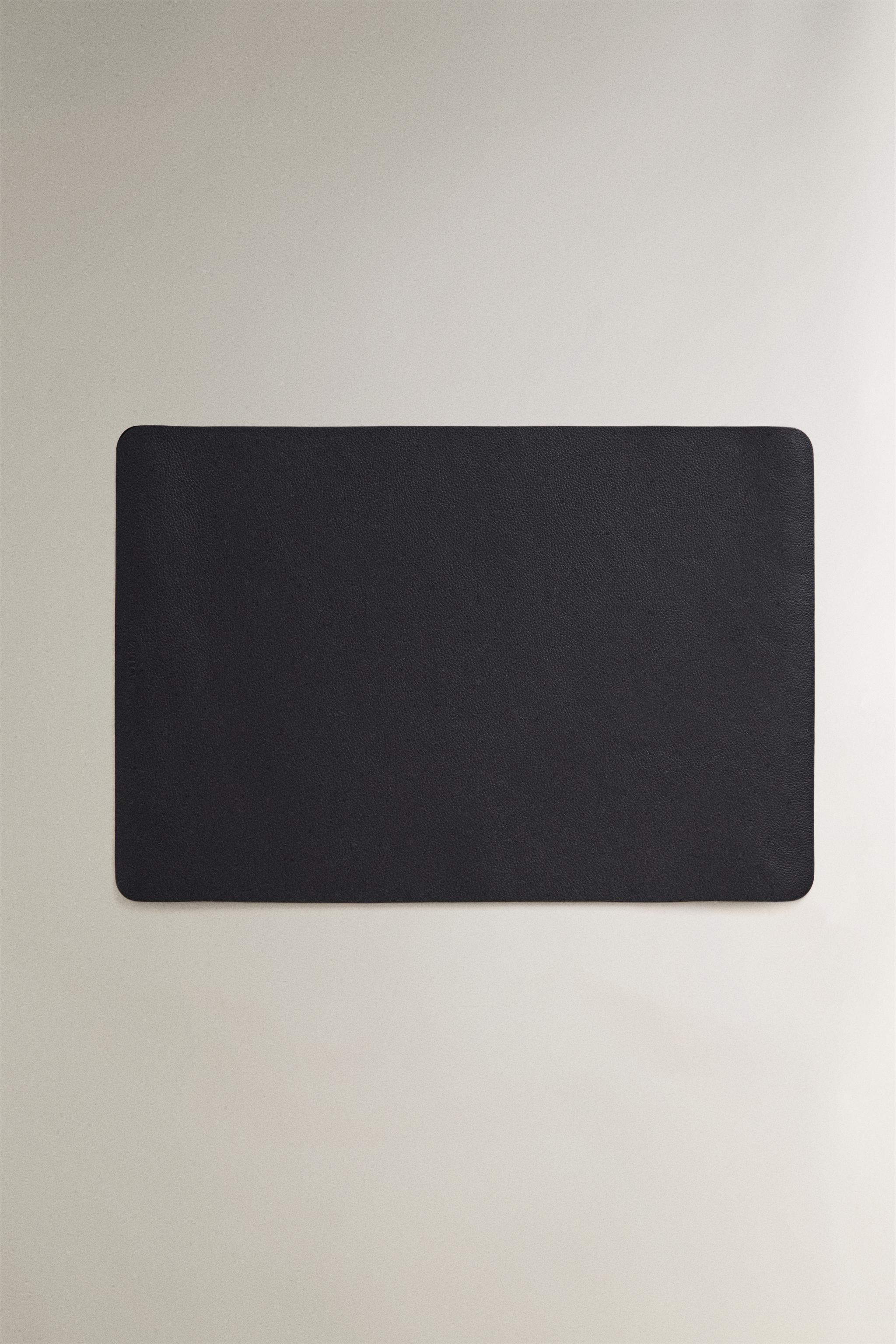 LEATHER DESK MAT