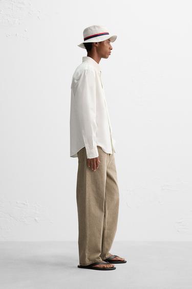 CHEMISE REGULAR FIT À POCHE - Blanc de Zara - Image 3