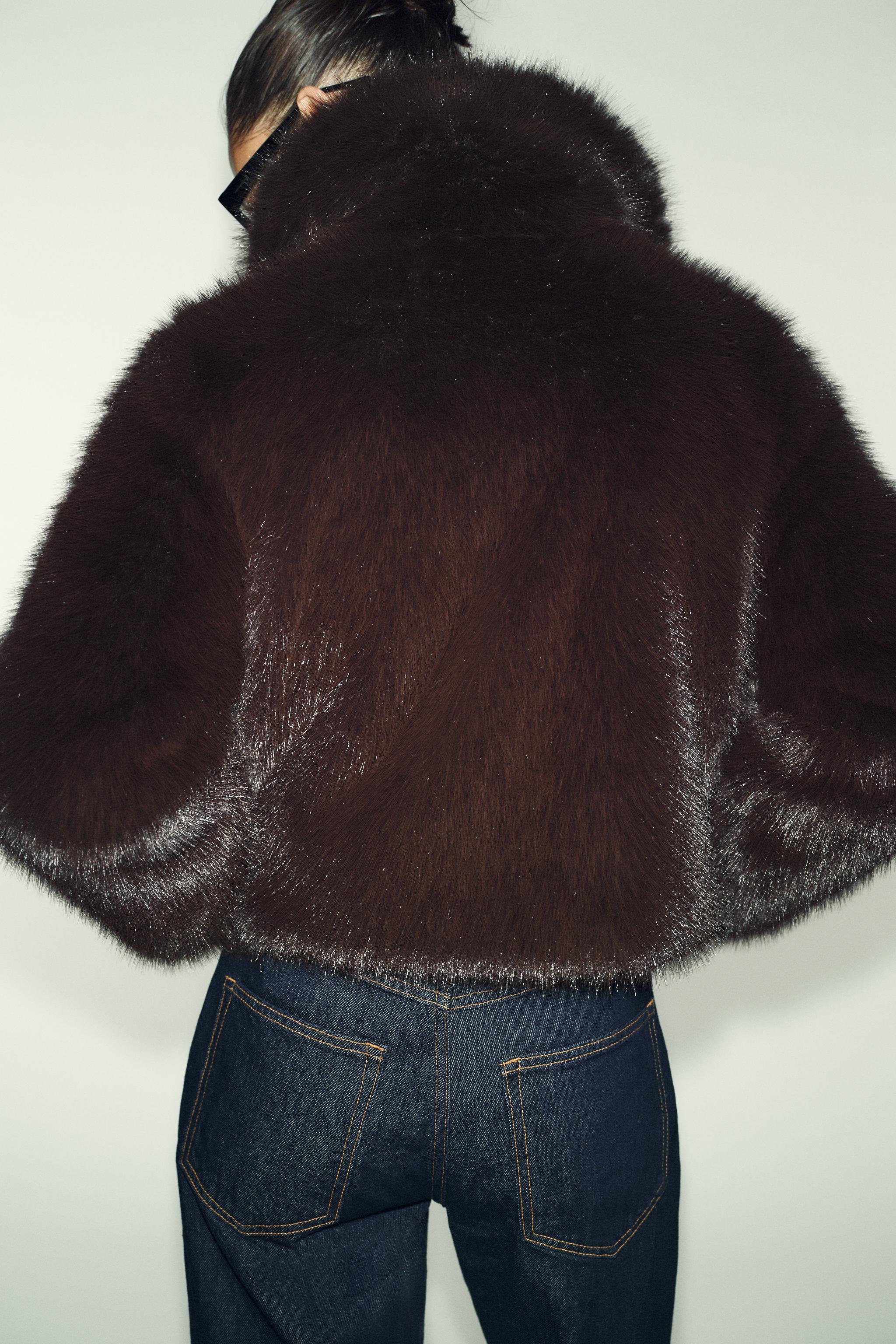 MANTEAU COURT EFFET FOURRURE COL À REVERS