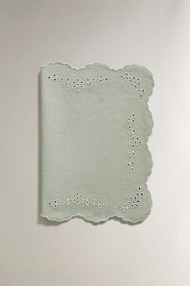 PLACEMAT WITH CUTWORK EMBROIDERY - Green / Blue by Zara - Image 1