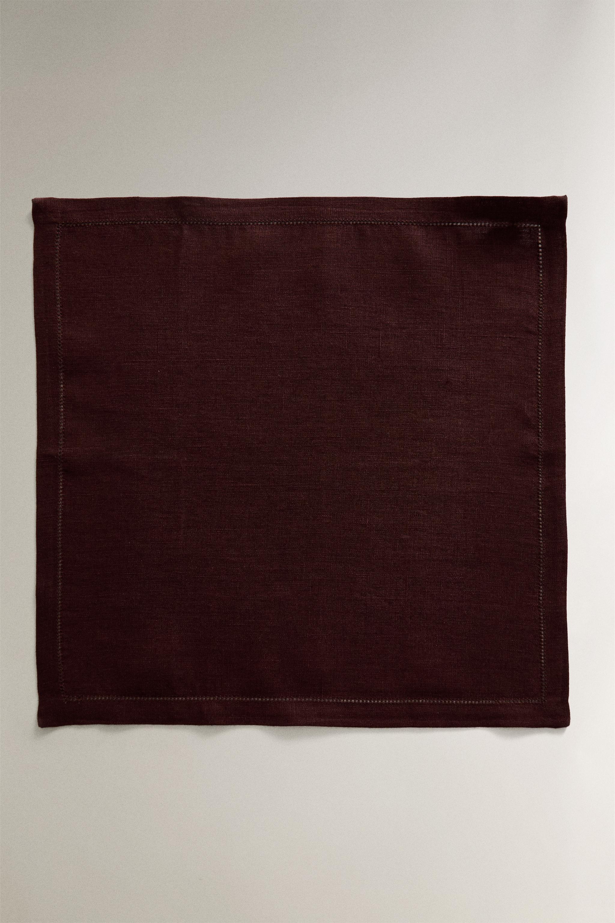 HEMSTITCHED LINEN NAPKIN