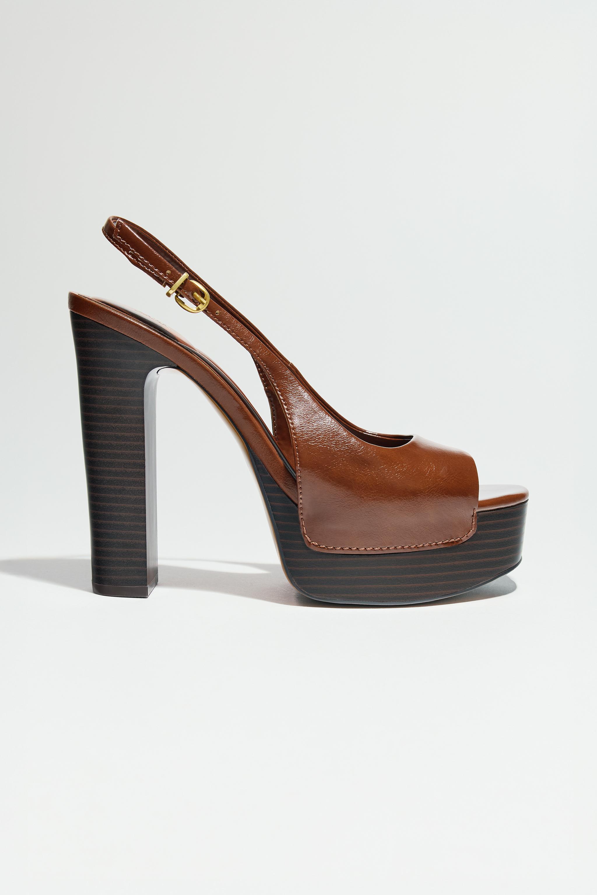 【ZARA】プラットフォームレザーハイヒールサンダル レザーストラッププラットフォームサンダル - ブラウン | ZARA