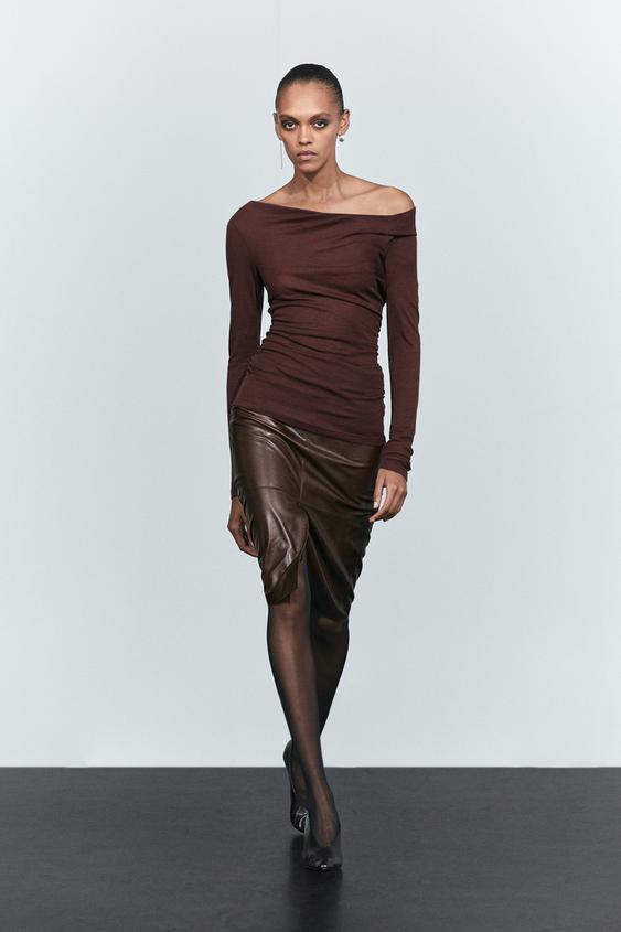 Zara Asymmetric long sleeve flowing top - Burgundy - Image 0