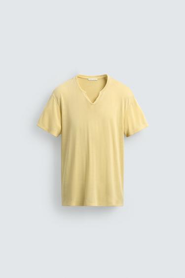 T-SHIRT MET OPEN POLOSLUITING - Geel van Zara