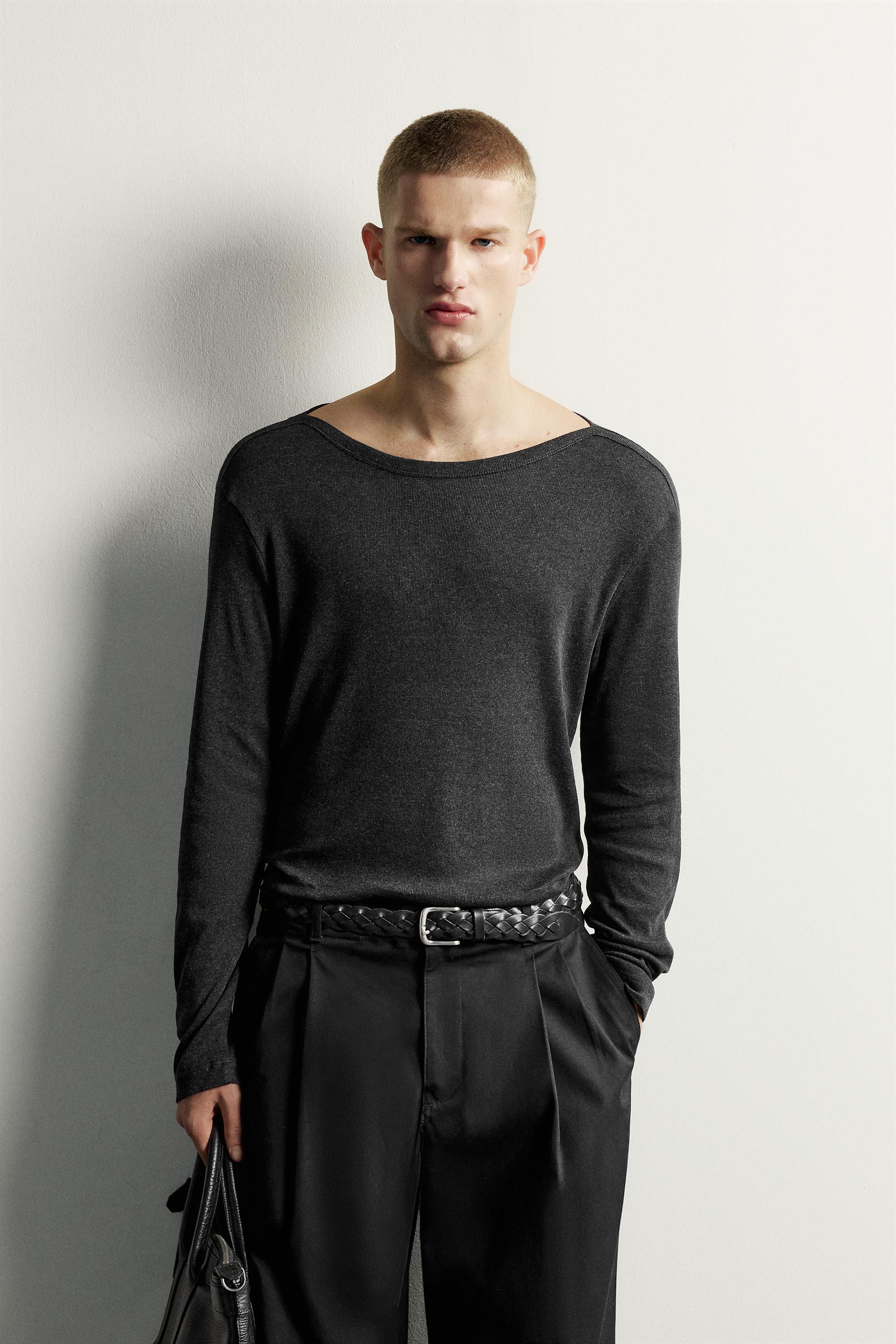 LIGHTWEIGHT RELAXED FIT T-SHIRT