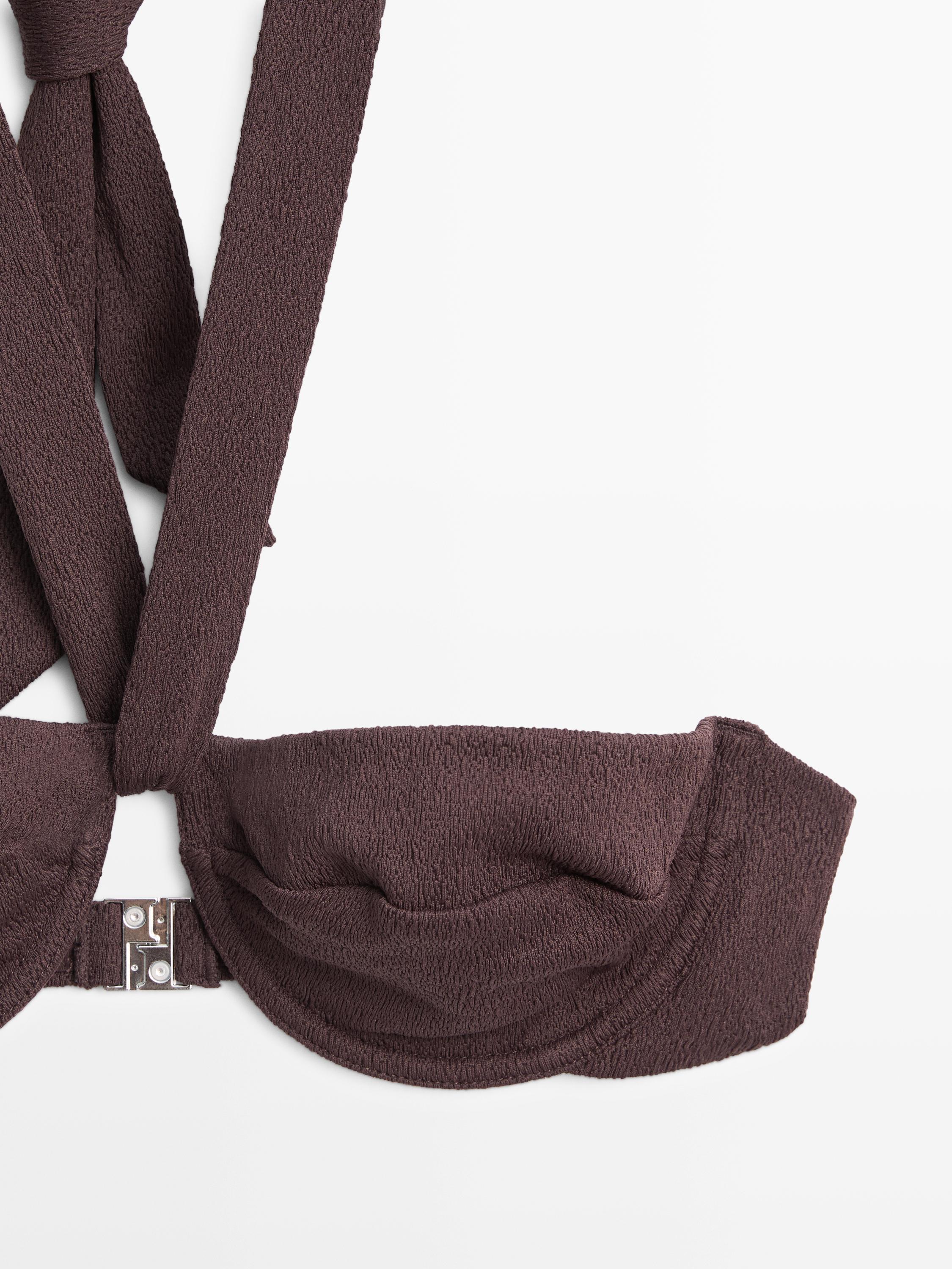 Textured bikini top with underwire and tied neck