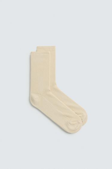 COTTON BLEND RIBBED SOCKS - Ecru by Zara