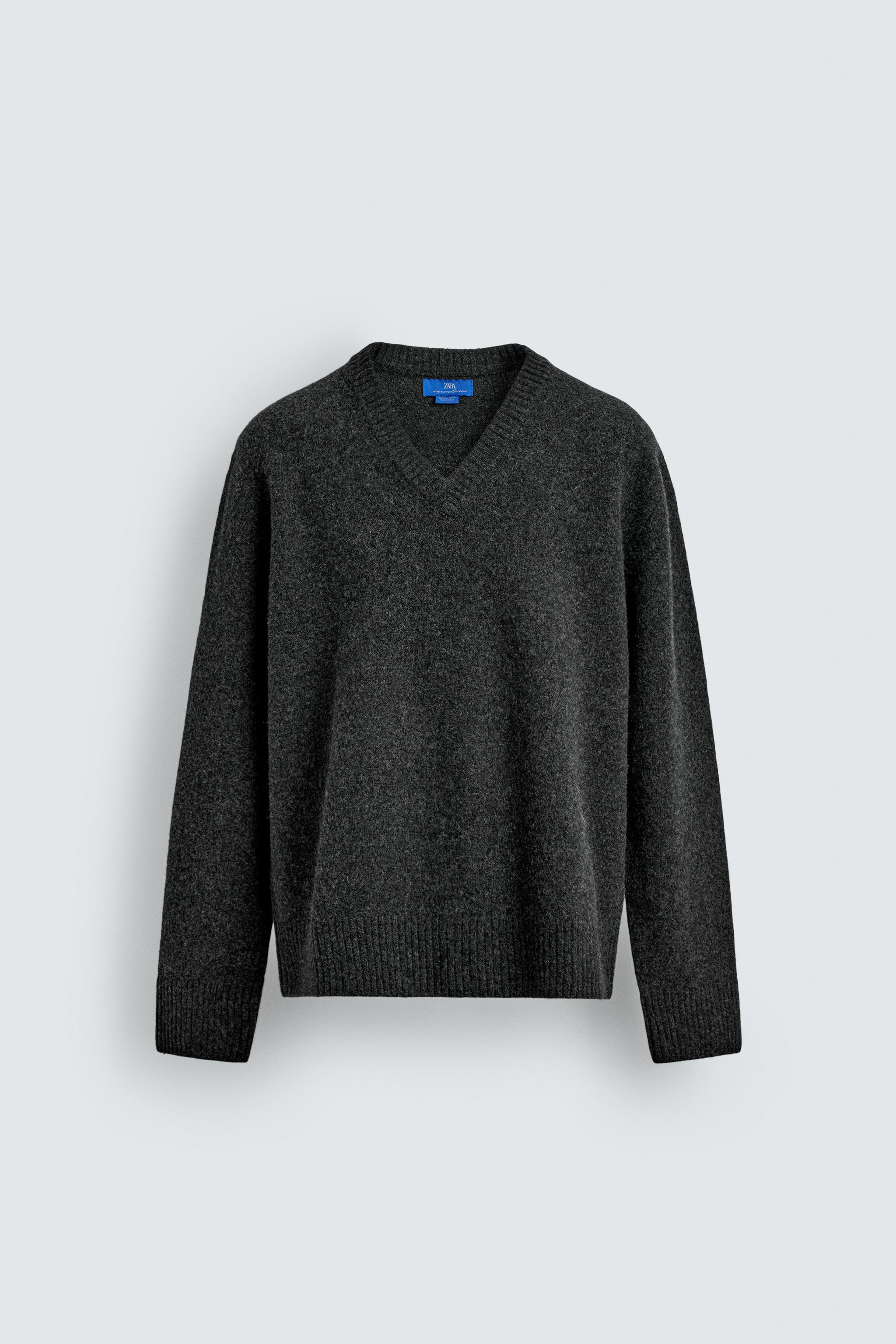 WOOL V-NECK JUMPER AARON LEVINE X ZARA