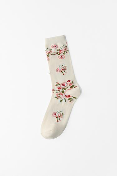 CALCETINES ESTAMPADO FLORES - Crudo de Zara