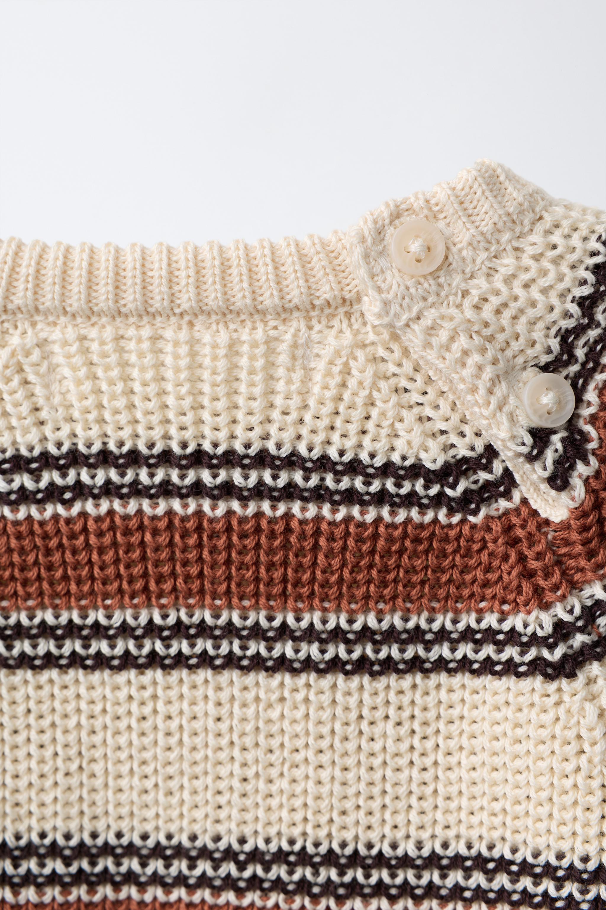 STRIPED KNIT SWEATER