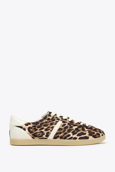 ZAPATILLAS ESTAMPADO ANIMAL - Leopardo de Zara