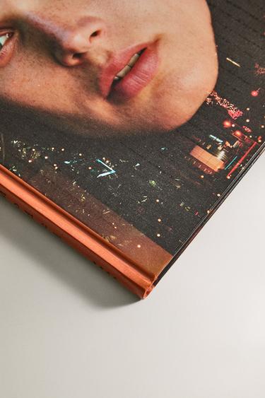 THE MODEL BOOK (ENGLISH) - Black / White by Zara - Image 1