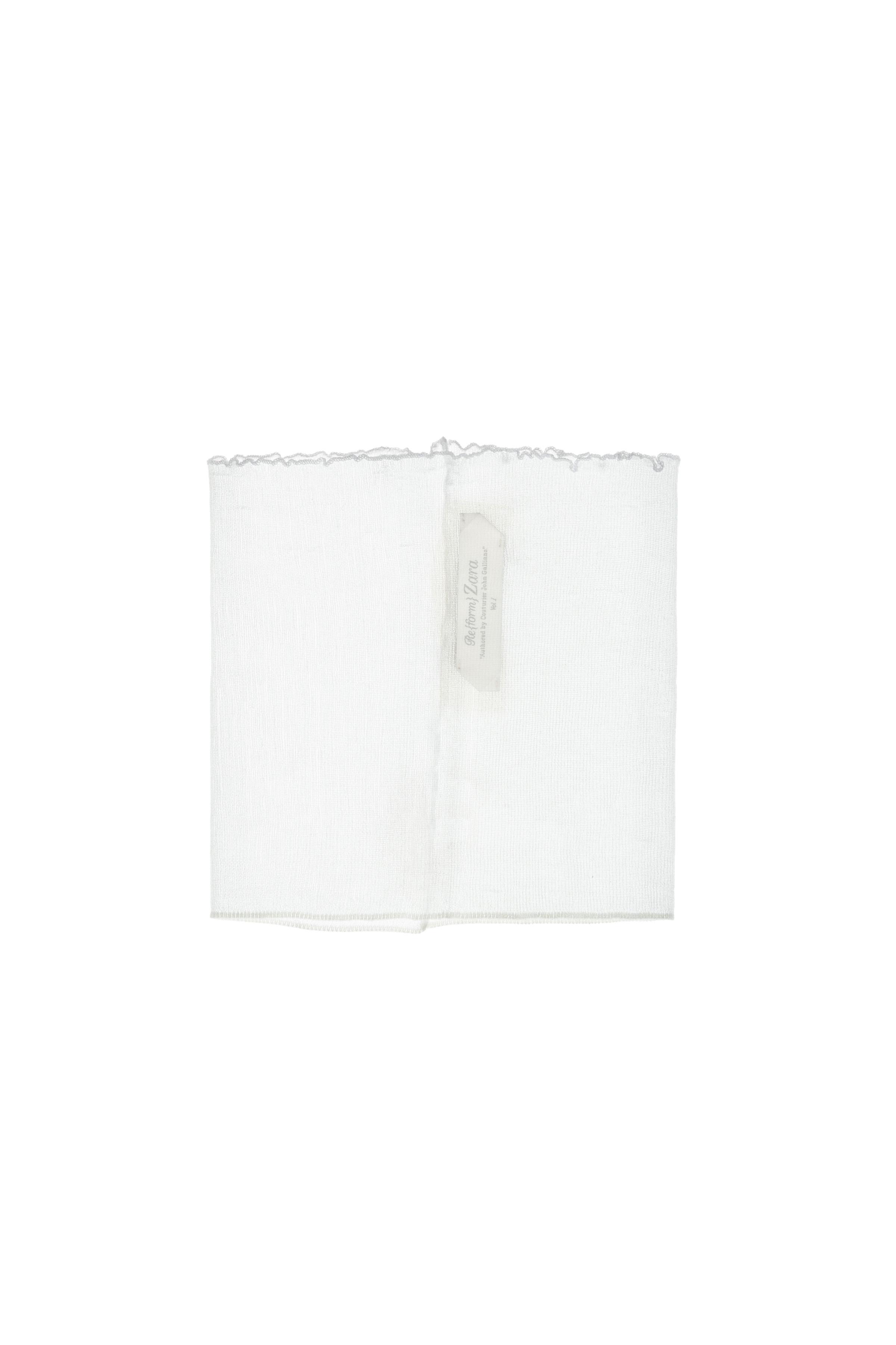 LIMITED EDITION SEMI-SHEER KNIT COLLAR