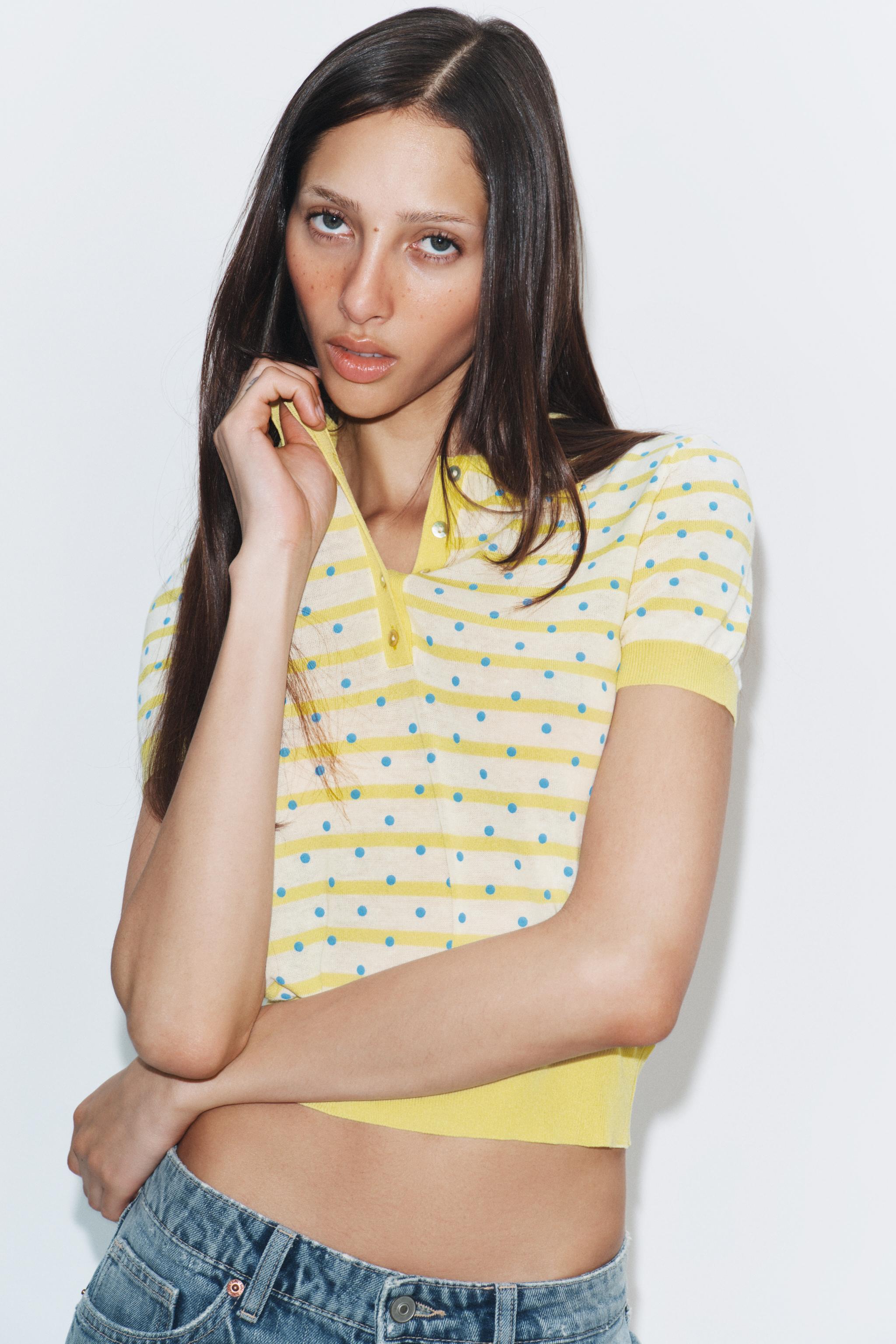 POLO EN MAILLE À RAYURES ET POIS