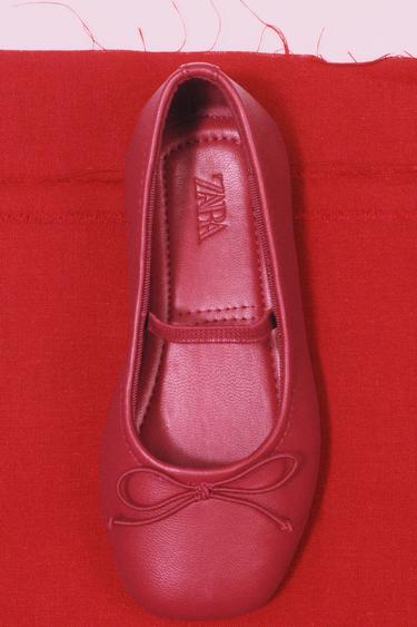 LEATHER BALLET FLATS WITH BOW DETAIL - Red by Zara