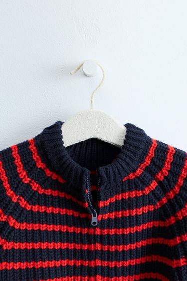 ZARA TIMELESS - CHAQUETA PUNTO RAYAS CON ALGODÓN Y LANA - rojo/marino de Zara