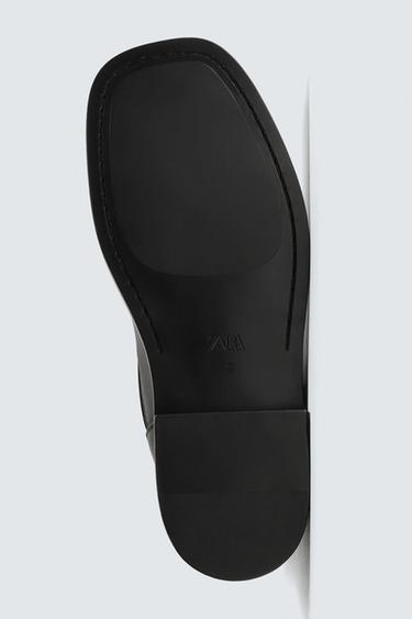 BOTTES EN CUIR À BOUCLES - Noir de Zara - Image 3