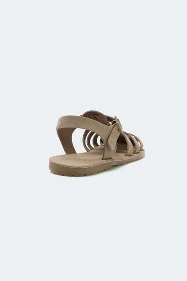 SANDALES STYLE PLAGE EN CUIR - Marron sable de Zara - Image 2