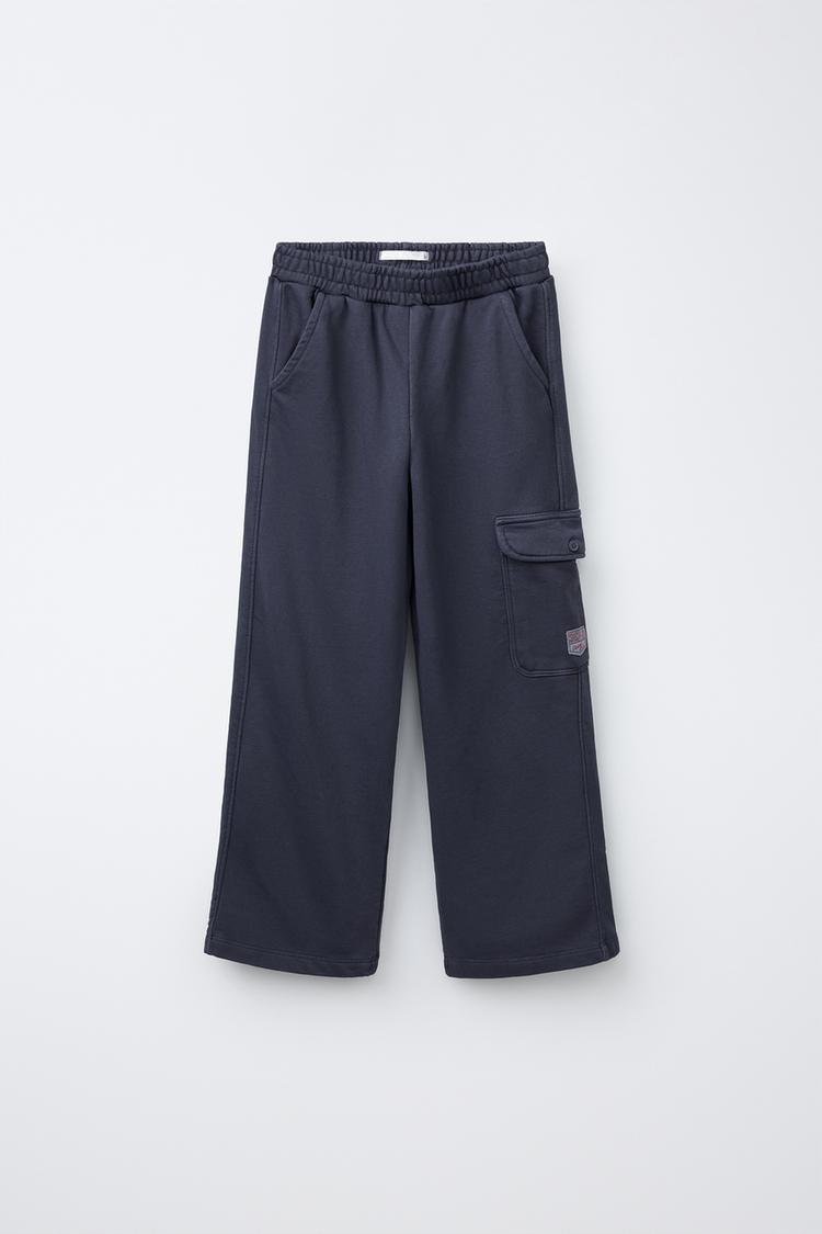 Pantalon felpa cargo etiqueta