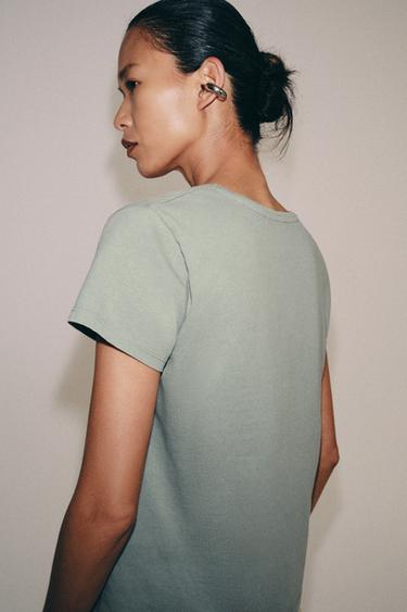 T-SHIRT EN COTON À MANCHES COURTES - Bleu clair de Zara - Image 2