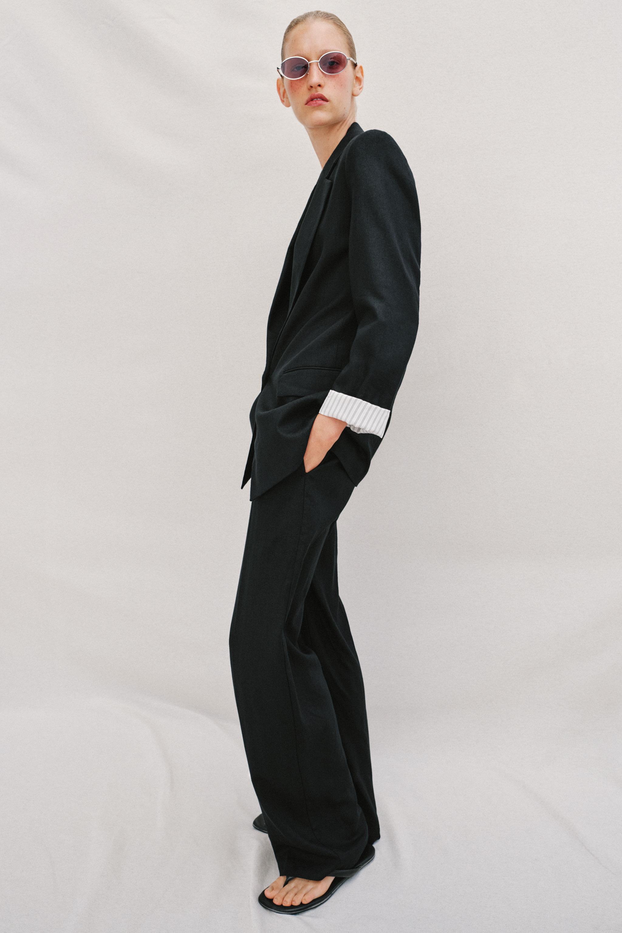 LINEN BLAZER WITH ROLLED SLEEVES
