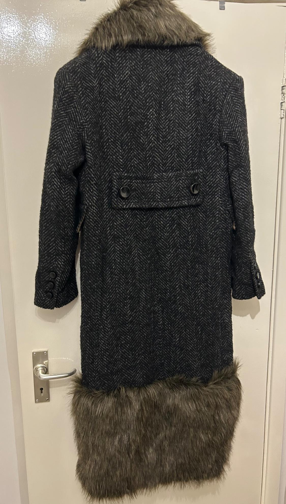 LIMITED EDITION MATCHING COAT - Image 2